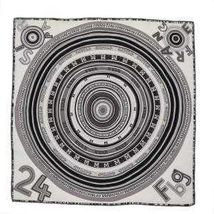 Pre Owned Hermes White/Black Tohu Bohu Silk Square Scarf
