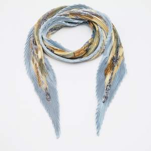 Pre Owned Hermès Blue Au Plus Dru Silk Plisse Scarf