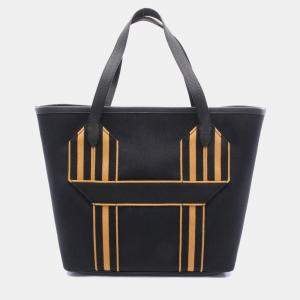 مملوكة مسبقًا Hermes Pursangle Black Towar Military Canvas Toile Military Tote Bag