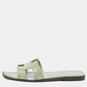 Hermes Green Patent Leather Oran Flat Slides Size 38.5