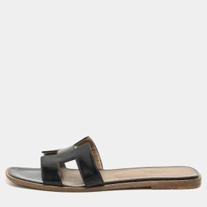 Hermes Black Patent Leather Oran Flat Sandals Size 39