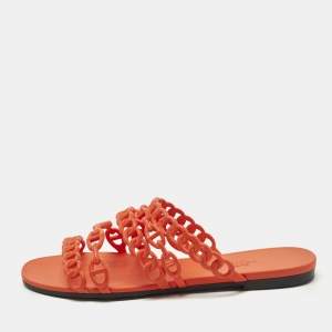 مملوكة مسبقًا Hermes Chain d'Ancre Size 38 Orange Rubber Flat Slides 