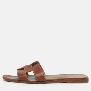 مملوكة مسبقًا Hermes Oran Size 40 Brown Leather Flat Slides 