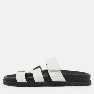 مملوكة مسبقًا 