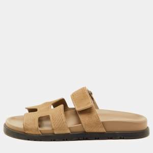 مملوكة مسبقًا صندل فلات سلايد هييرميس شيبر شامواه منقوش بيج مقاس 38