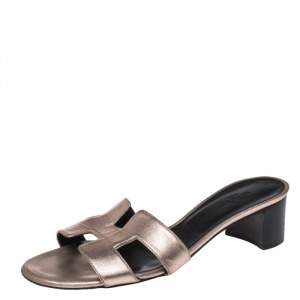 Pre Owned Hermes Metallic Bronze Leather Oran Block Heel Sandals Size 38