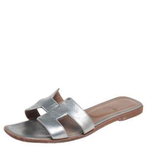 Pre Owned Hermes Silver Leather Oran Flats Sandals Size 39.5
