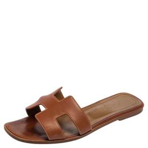 Pre Owned Hermes Brown Leather Oran Flats Sandals Size 39