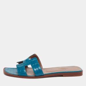 Hermes  Turquoise Blue Croc Embossed Leather Oran Sandals Size 37.5