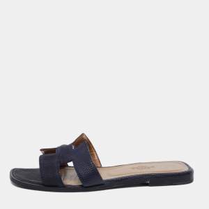 Hermès  Navy Blue Lizard Leather Embossed Oran Sandals Size 36.5
