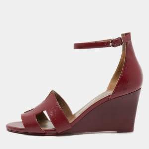 مملوكة مسبقًا Hermes Burgundy Leather Legend Wedge Sandals Size 38.5