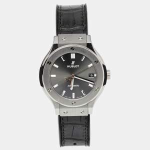 Hublot Grey Titanium Alligator Classic Fusion 565.NX.7071.LR  Women's Wristwatch 38 mm 