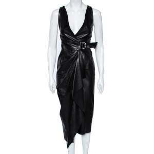 فستان ايزابيل مارانت جلد أسود ديرابيه ملتف مزين حلقة حرف دي مقاس صغير (سمول)