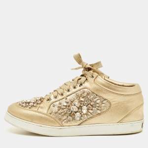 مملوكة مسبقًا Jimmy Choo Miami Size 37 Gold Leather Crystal Embellished Lace Up Sneakers
