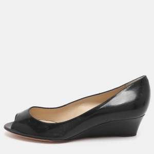 مملوكة مسبقًا Jimmy Choo Baxen Size 37 Black Patent Leather Peep Toe Pumps