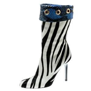 Pre Owned حذاء بوت جيمي تشو جتسون حواف جلد ثعبان أزرق وشعر مهر طباعة حمار وحشي مونوكروم مقاس 37.5