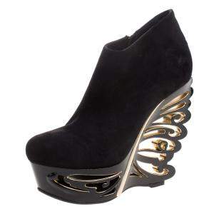 Pre Owned Le Silla Black Suede Butterfly Wedge Booties Size 40