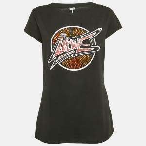 مملوكة مسبقًا تي شيرت لويفي أسود مطرز بشعار أناجرام جيرسي مقاس متوسط - ميديام