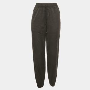 مملوكة مسبقًا السروال الرياضي من لويفي بخياطة الأناغرام السوداء المطبوع بالكامل والمصنوع من مزيج النايلون، مقاس صغير