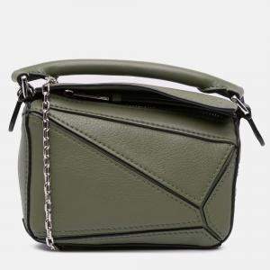 مملوكة مسبقًا Loewe Green Nano Calfskin Puzzle Satchel
