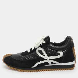 Pre Owned Loewe Flow Runner Size 38 Black Leather and Nylon Lace Up Sneakers