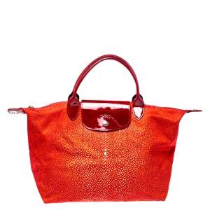 Pre Owned Longchamp Red Stingray Print Nylon and Patent Leather Le Pliage Neo Tote