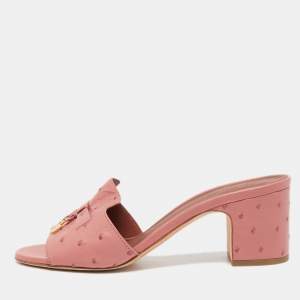 Loro Piana Pink Ostrich Embossed Leather Summer Charms Slide Sandals Size 37.5
