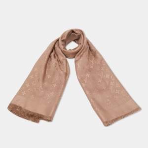 مملوكة مسبقًا Louis Vuitton Beige Wool Blend Monogram Classic Shawl 