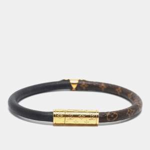 مملوكة مسبقًا Louis Vuitton Gold Tone Daily Confidential Wrap Bracelet
