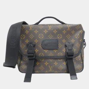 Louis Vuitton Monogram Canvas Trail Messenger Shoulder Bag