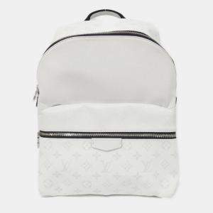 Louis Vuitton Discovery PM White Taiga Leather Backpack