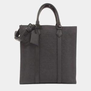 مملوكة مسبقًا Louis Vuitton Sac Plat Taurillon Monogram Leather Handbag