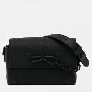 Louis Vuitton Steamer Wearable Wallet Black Monogram Leather Crossbody Bag