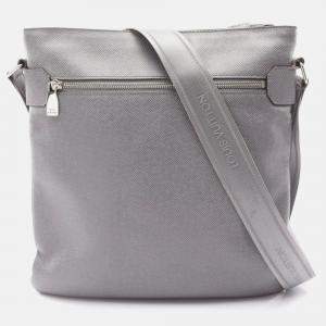 Pre Owned Louis Vuitton Sasha Shoulder Crossbody Bag  Taiga Leather Gray Gres