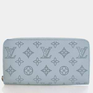 Pre Owned Louis Vuitton Zippy Blue Mahina Leather Wallet