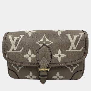 Pre Owned Louis Vuitton Diane PM grey Shoulder Bag