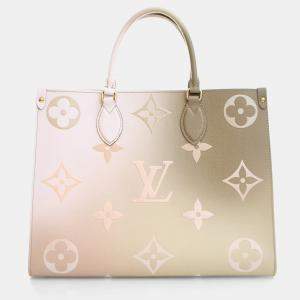 Pre Owned Louis Vuitton Monogram Giant Spring In The City OnTheGo MM
