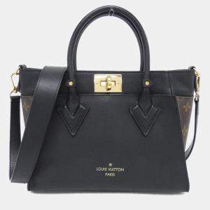 مملوكة مسبقًا Louis Vuitton On My Side Pm Handbag