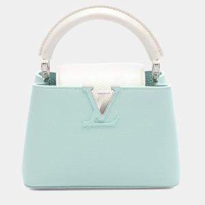مملوكة مسبقًا Louis Vuitton Capucines Mini Handbag In Opaline Green And White Petrol Leather White