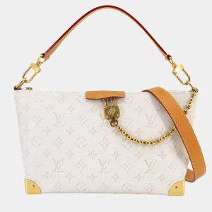 مملوكة مسبقًا Louis Vuitton Bobo Trunk Off-White Monogram Canvas Handbag