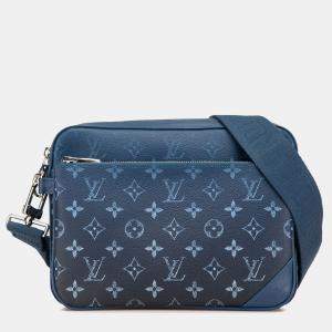 مملوكة مسبقًا Louis Vuitton Blue Monogram Gradient Trio Messenger