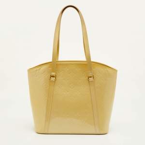 مملوكة مسبقًا حقيبة لويس فويتون أفالون بلمون كوريل جلد مونوغرام فيرني MM