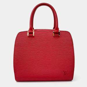 مملوكة مسبقًا Louis Vuitton Red Leather Epi Pont Neuf