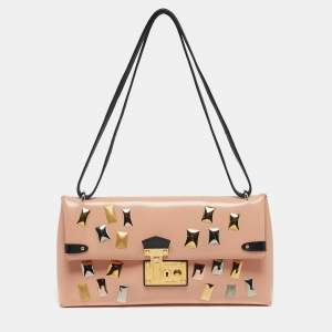 Pre Owned حقيبة لوي فيتون ساك تريانغل جلد أسود متوسطة