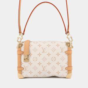 مملوكة مسبقًا Louis Vuitton Side Trunk Beige Monogram Dune Size Mm
