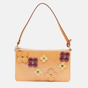 Pre Owned Louis Vuitton Lexington Baby Pink Patent Leather Pochette