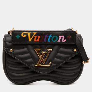 Pre Owned Louis Vuitton Black New Wave Chain Bag PM