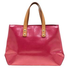 مملوكة مسبقًا Louis Vuitton Framboise Monogram Vernis Reade PM Bag