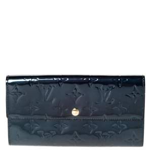مملوكة مسبقًا Louis Vuitton Blue Nuit Monogram Vernis Sarah Wallet