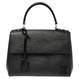 مملوكة مسبقًا Louis Vuitton Black Epi Leather Cluny BB Shoulder Bag
